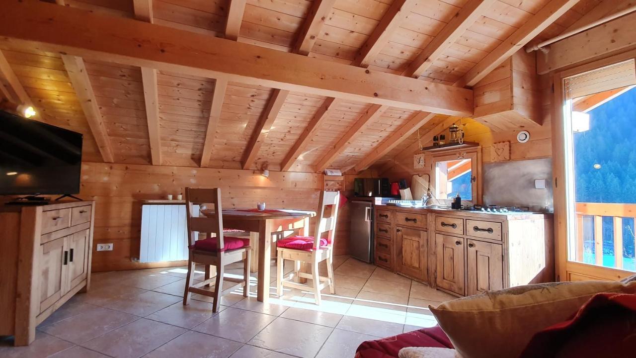 Bienvenue Dans Notre Chalet! Appartement Les Sitelles Le Grand-Bornand Esterno foto