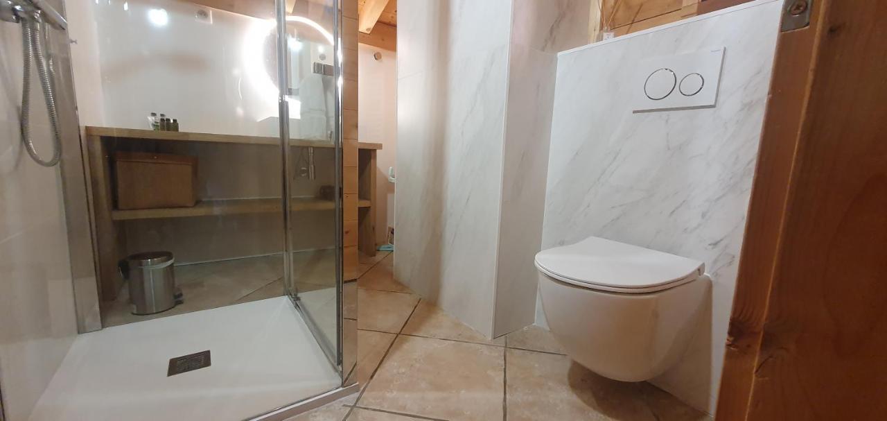 Bienvenue Dans Notre Chalet! Appartement Les Sitelles Le Grand-Bornand Esterno foto
